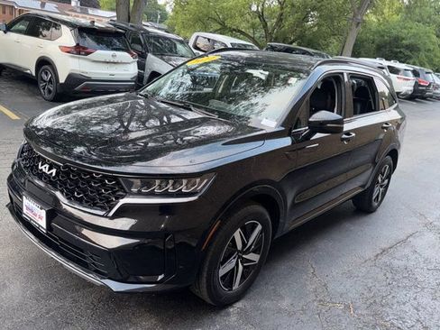 Used 2022 Kia Sorento S FWD image 23