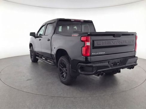 Used 2020 Chevrolet Silverado 1500 LT Trail Boss AWD/4WD image 3