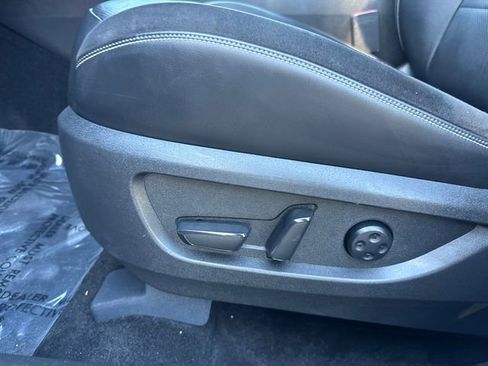 Used 2024 INFINITI QX50 Sport image 41