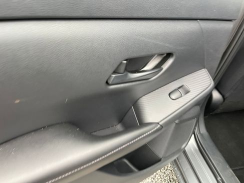 Used 2024 Nissan Sentra SV image 21