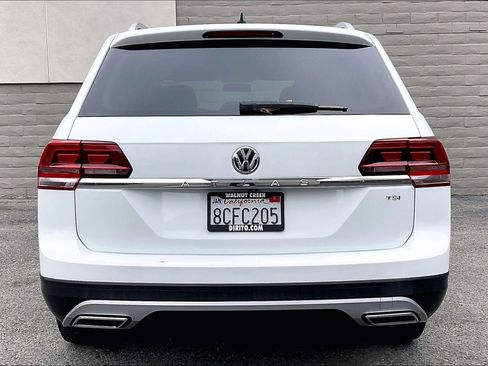 Used 2018 Volkswagen Atlas S image 3