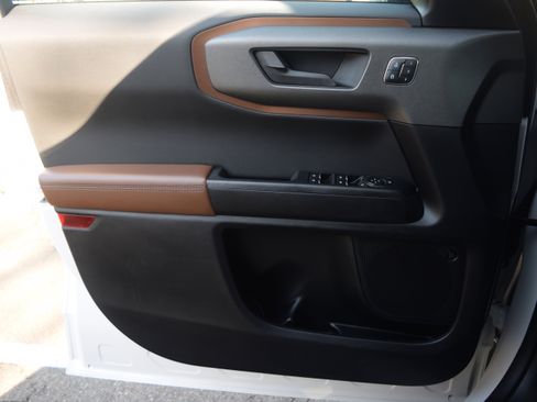 Used 2025 Ford Bronco Sport Outer Banks w/ Outer Banks Tech Package+ image 17