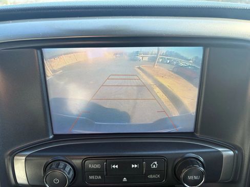 Used 2018 Chevrolet Silverado 1500 LT image 22