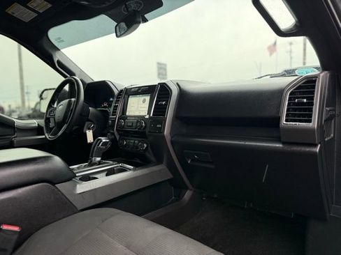 Used 2016 Ford F150 XLT w/ Equipment Group 302A Luxury image 16