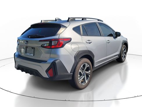 Used 2024 Subaru Crosstrek 2.0i Premium image 7