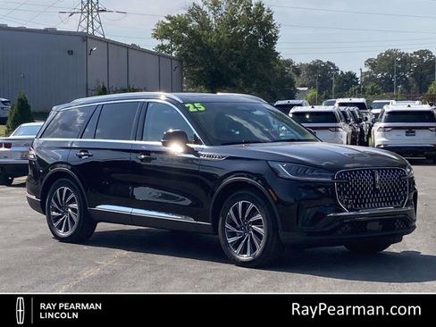 New 2025 Lincoln Aviator 2WD image 1