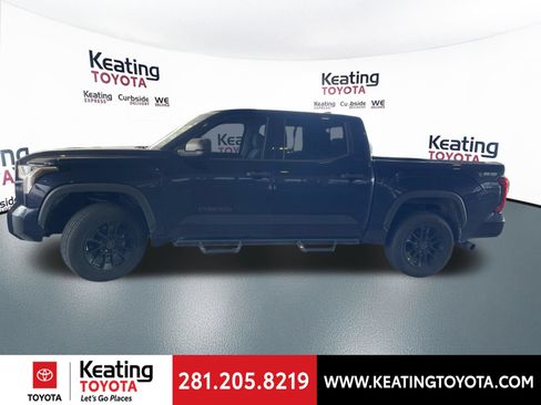 Used 2022 Toyota Tundra SR5 AWD/4WD image 11