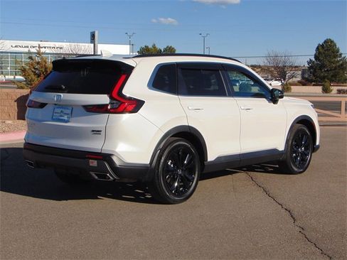 Certified 2024 Honda CR-V Sport Touring image 4