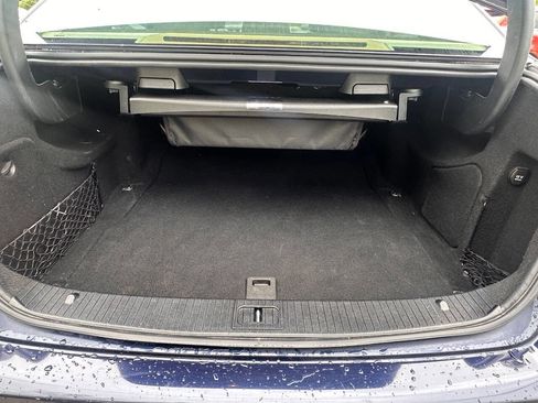 Used 2014 Mercedes-Benz E 350 4MATIC Sedan image 17