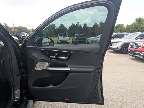 Used 2023 Mercedes-Benz GLC 300 image 34