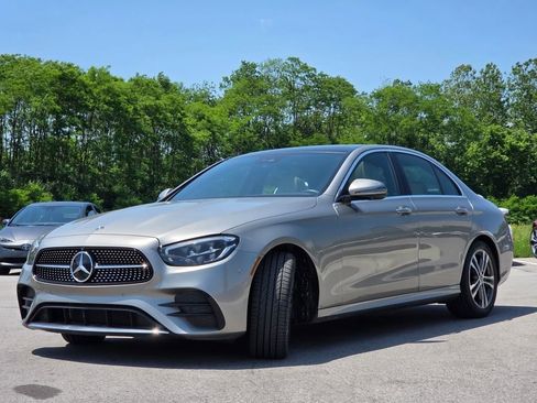 Used 2022 Mercedes-Benz E 350 4MATIC Sedan image 26