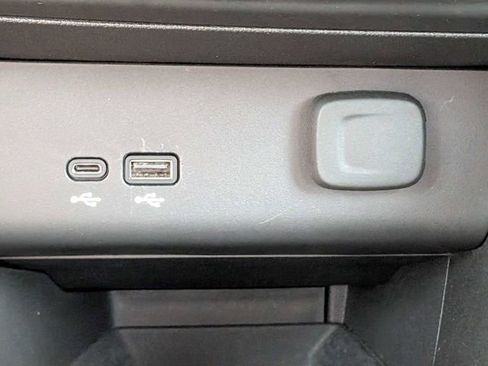 Used 2024 Buick Encore GX Preferred FWD image 24