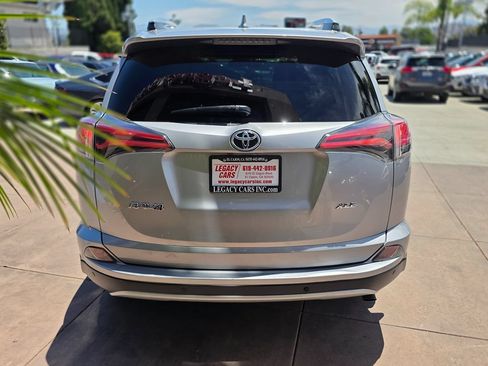 Used 2016 Toyota RAV4 XLE w/ Convenience Package FWD image 7