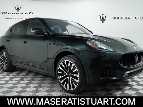 New 2025 Maserati Grecale Modena AWD/4WD image 1