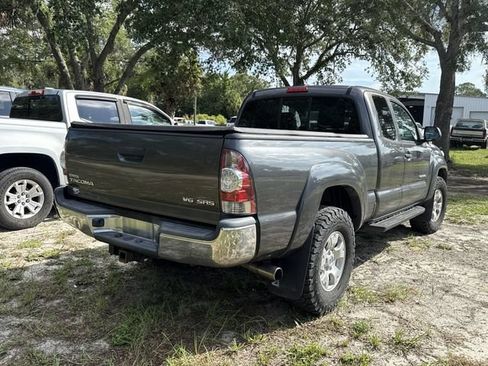 Used 2015 Toyota Tacoma 4x4 Access Cab V6 w/ SR5 Package image 6