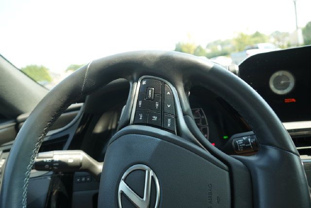 Used 2022 Lexus ES 350 w/ Premium Package FWD image 27
