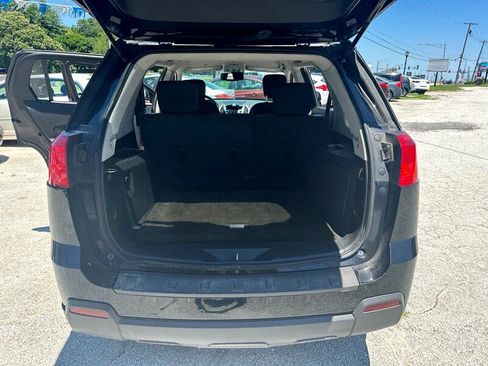 Used 2011 GMC Terrain SLE image 17