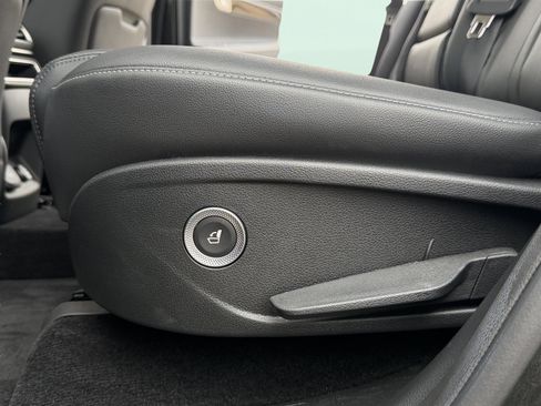 Used 2025 Genesis GV80 2.5T Standard image 32