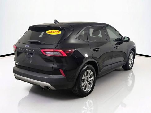 Used 2025 Ford Escape Active FWD image 5