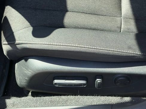 Used 2023 Honda Accord EX image 6
