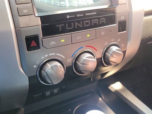 Used 2020 Toyota Tundra SR5 w/ SR5 Upgrade Package RWD image 24