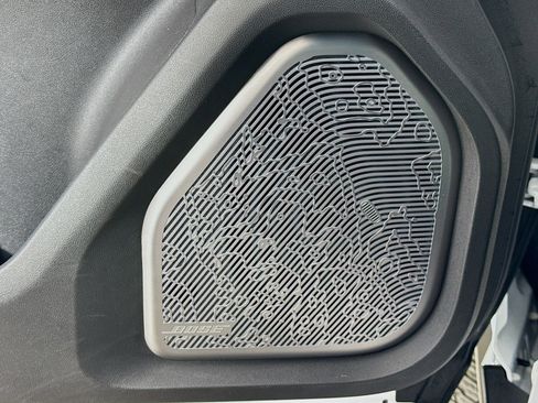 Used 2024 GMC Hummer EV 2X image 19