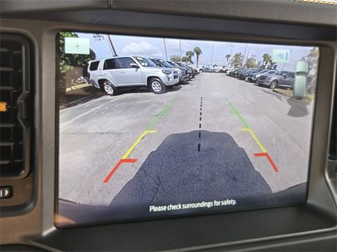 Used 2024 Ford Bronco Badlands image 30