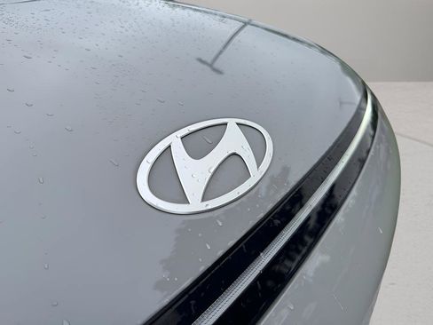 Certified 2024 Hyundai Kona Limited AWD/4WD image 13