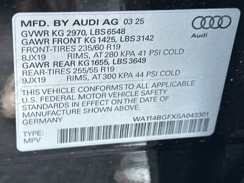 New 2025 Audi Q6 e-tron Premium image 29