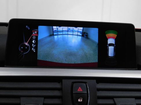 Used 2015 BMW 328i xDrive Wagon AWD/4WD image 41