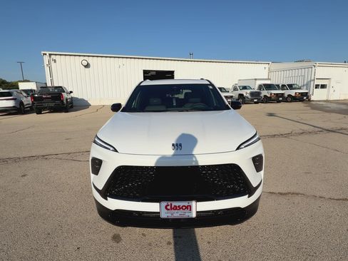 New 2026 Buick Enclave Sport Touring w/ Power Package image 3