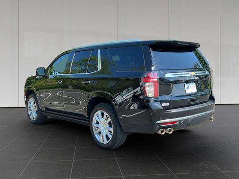 Used 2021 Chevrolet Tahoe High Country AWD/4WD image 3