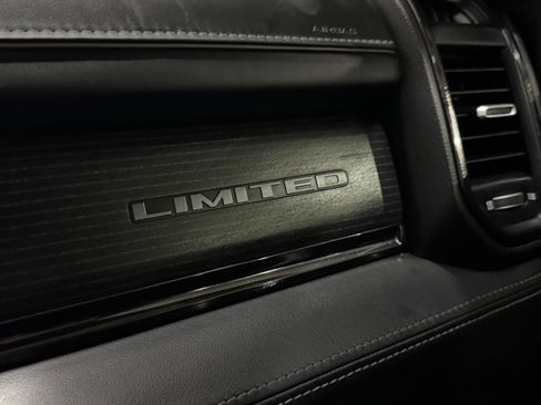 Used 2022 RAM 2500 Limited AWD/4WD image 56