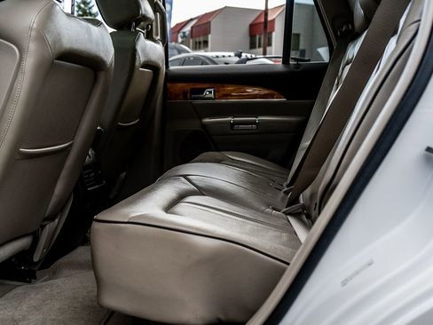 Used 2012 Lincoln MKX AWD image 33