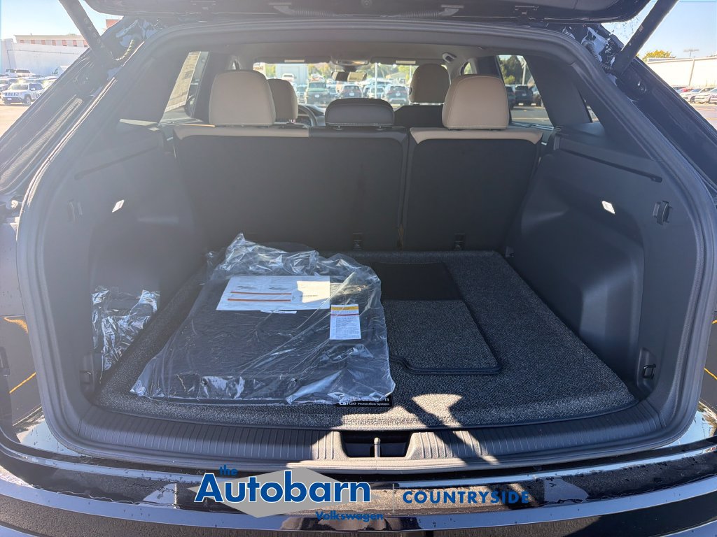 New 2026 Volkswagen Atlas Cross Sport SE AWD/4WD image 19