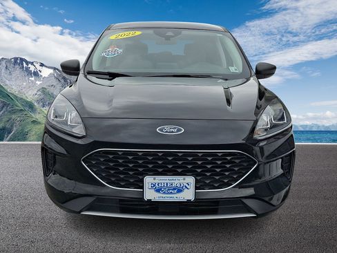 Certified 2022 Ford Escape SE w/ Convenience Package image 2