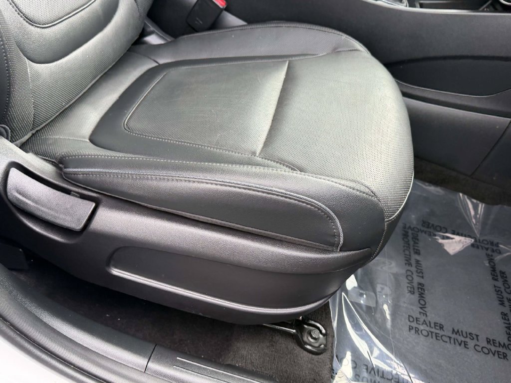 Used 2022 Hyundai Tucson SEL w/ Convenience + Premium Package AWD/4WD image 11