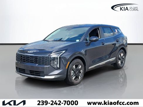 New 2026 Kia Sportage LX FWD image 3