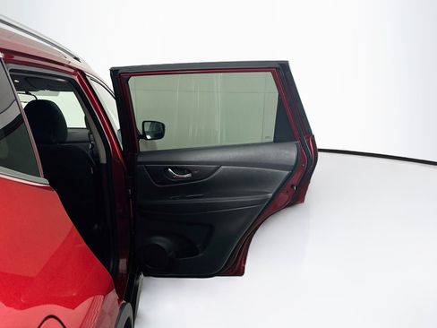 Used 2018 Nissan Rogue SV FWD image 30