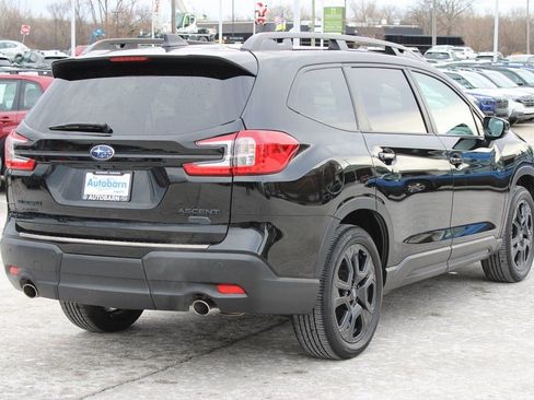 Certified 2025 Subaru Ascent Bronze Edition image 5