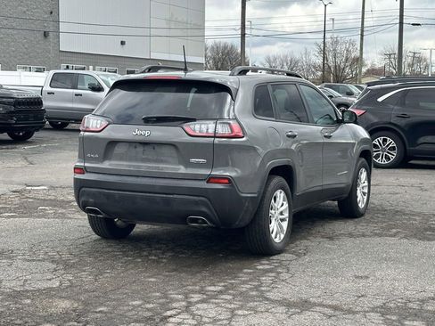 Used 2022 Jeep Cherokee Latitude Lux image 4