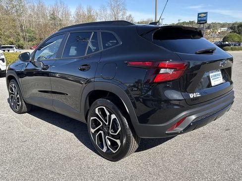 New 2026 Chevrolet Trax RS image 5