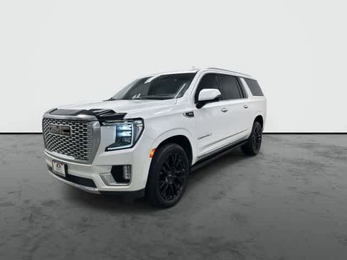 Used 2021 GMC Yukon XL Denali w/ Denali Premium Package RWD image 7