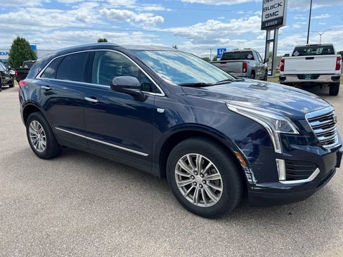 Used 2017 Cadillac XT5 Luxury w/ Driver Awareness Package AWD/4WD image 1