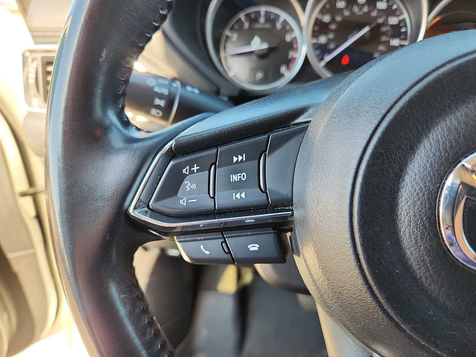 Used 2020 MAZDA CX-5 Touring AWD/4WD image 15