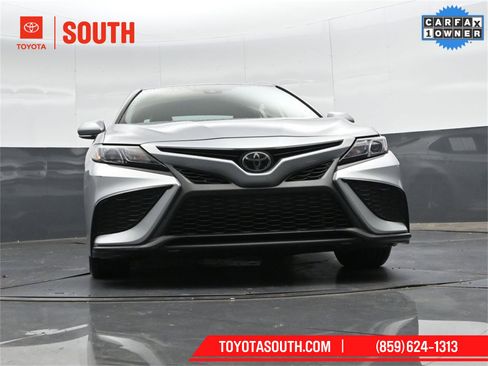 Used 2023 Toyota Camry SE image 45