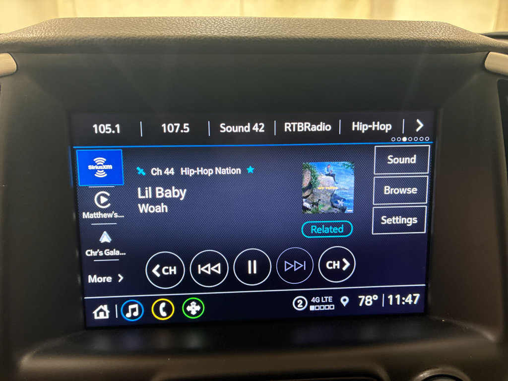 Used 2024 GMC Terrain SLT AWD/4WD image 18