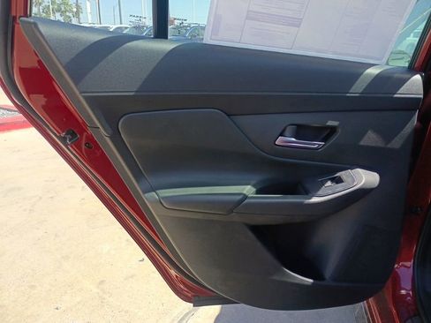 New 2026 Nissan Sentra SR w/ Floor Mat Package FWD image 24