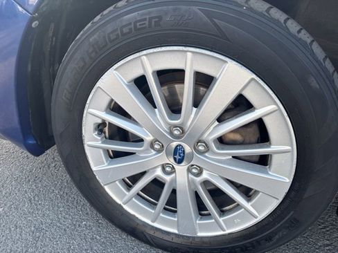 Used 2018 Subaru Impreza 2.0i Premium image 36