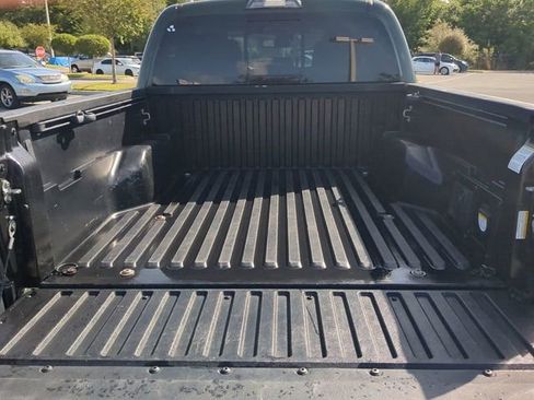 Certified 2022 Toyota Tacoma TRD Sport w/ Technology Package image 13